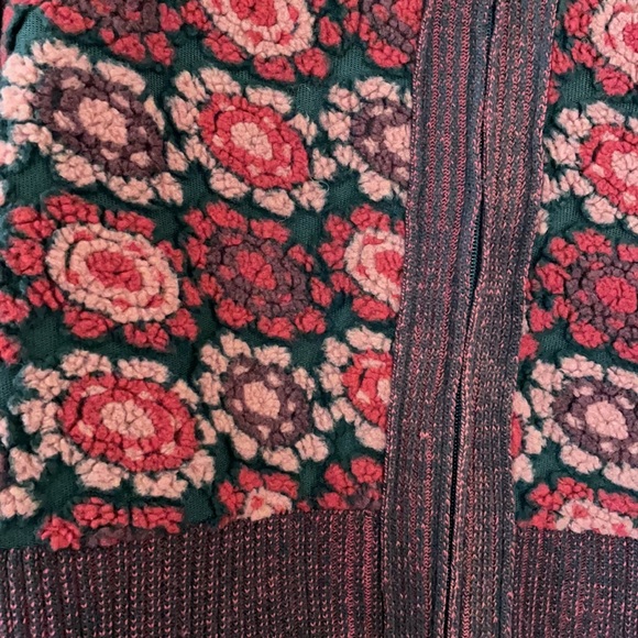 NWOT Italian Zipper Floral Sweater - Picture 3 of 6
